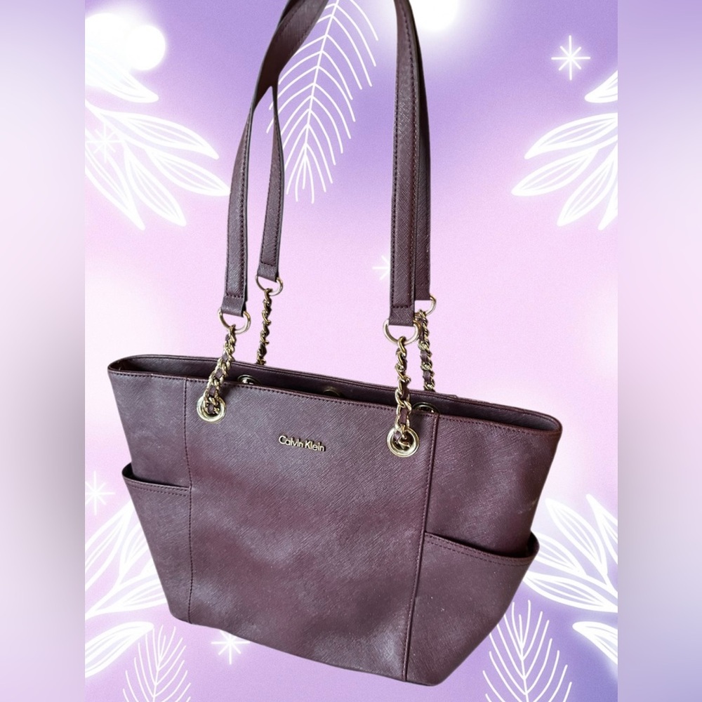 Calvin Klein Hayden Maroon Saffiano Leather Tote/Shoulder Bag With Chain Strap